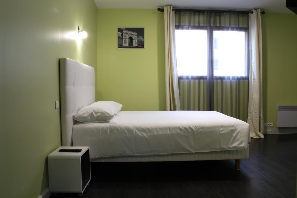 Hotel De France Boulogne-Billancourt Camera foto