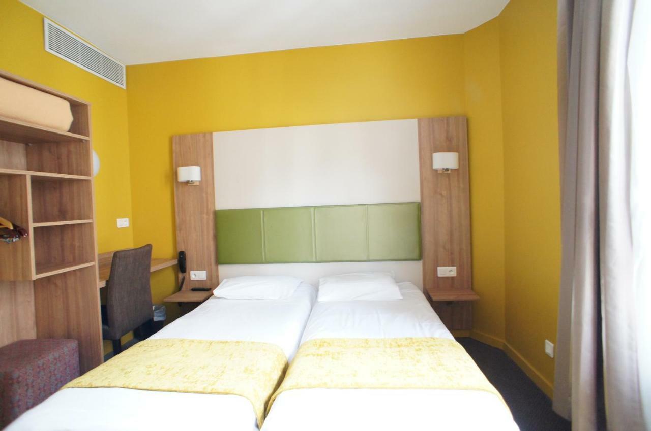 Hotel De France Boulogne-Billancourt Esterno foto