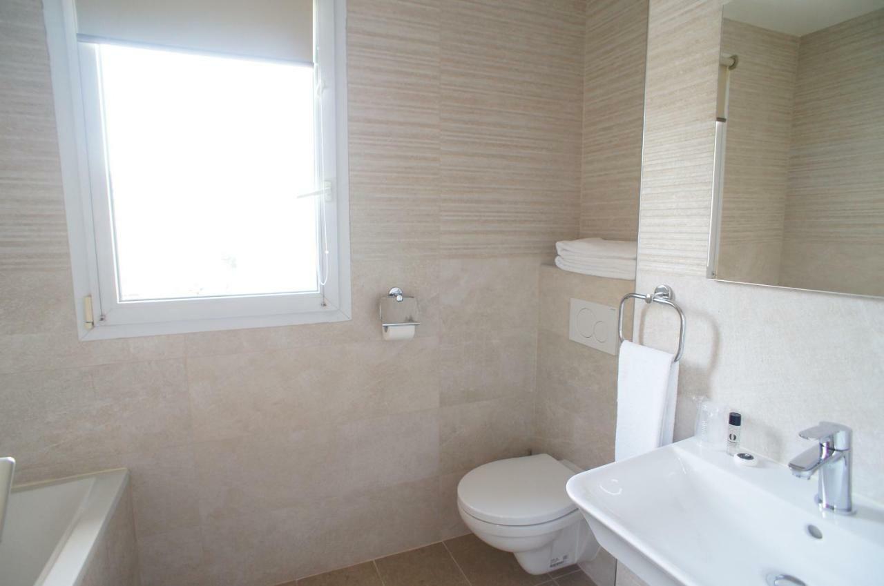 Hotel De France Boulogne-Billancourt Esterno foto